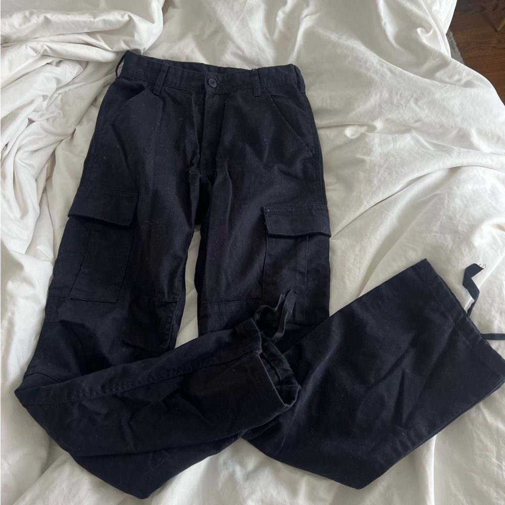 Brandy Melville Cargo pants